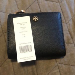 Tory Burch wallet